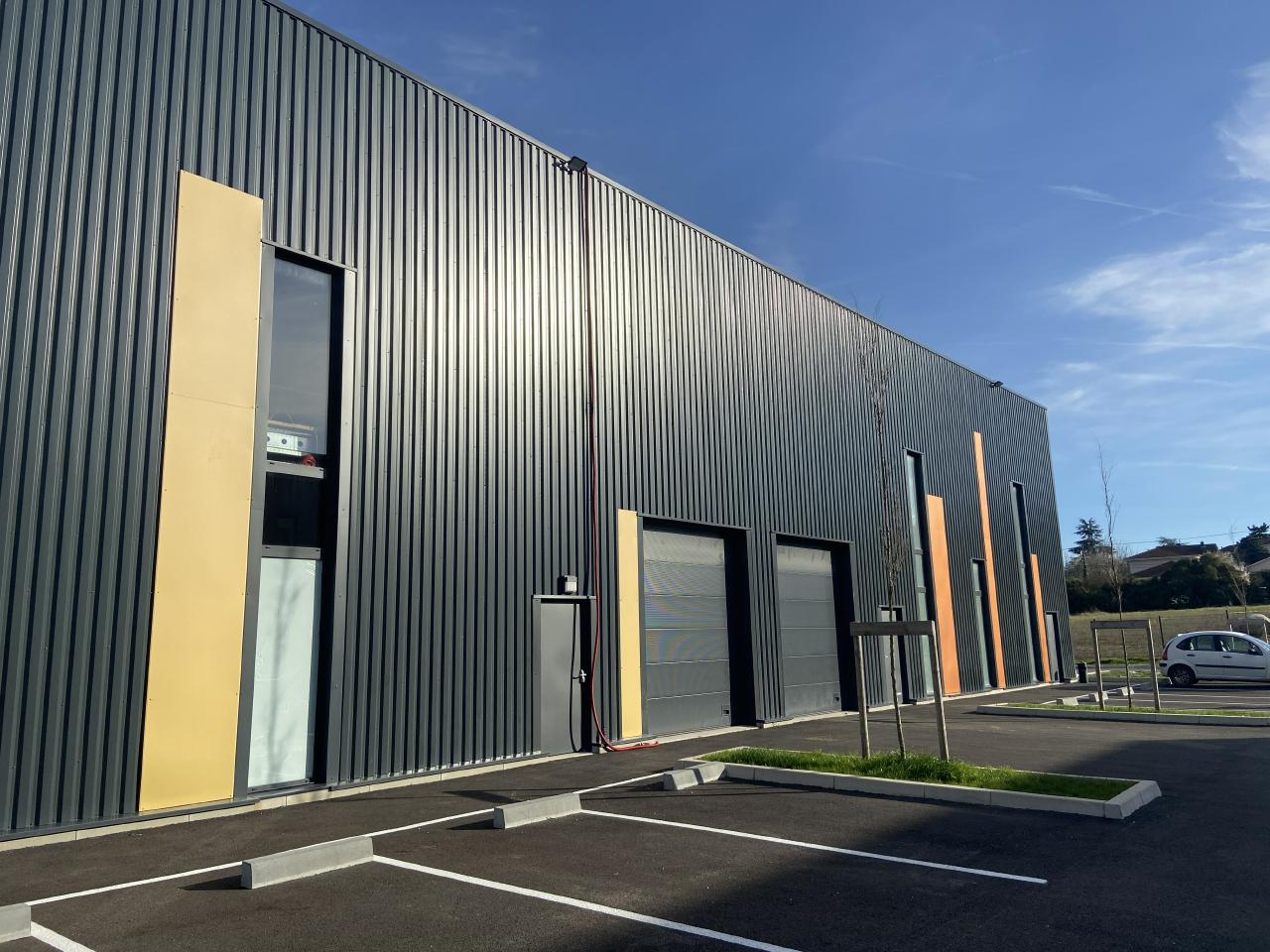 Local d'activité Villefontaine 557m² Location local d'activité Villefontaine Isère OLACT2426593 0